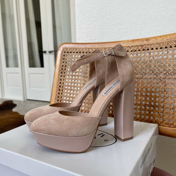 Steve Madden Darla Heels in Blush - Picture 3 of 9